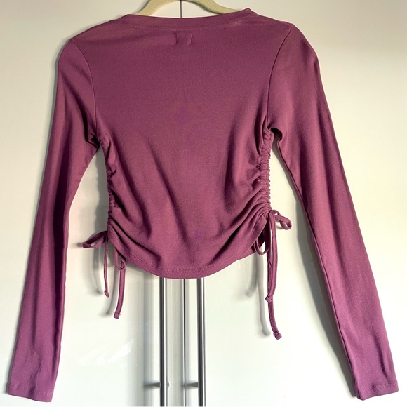 Urban Outfitters BDG Ruched Long Sleeve Crop Top In Pink Size S NWT - Picture 8 of 14